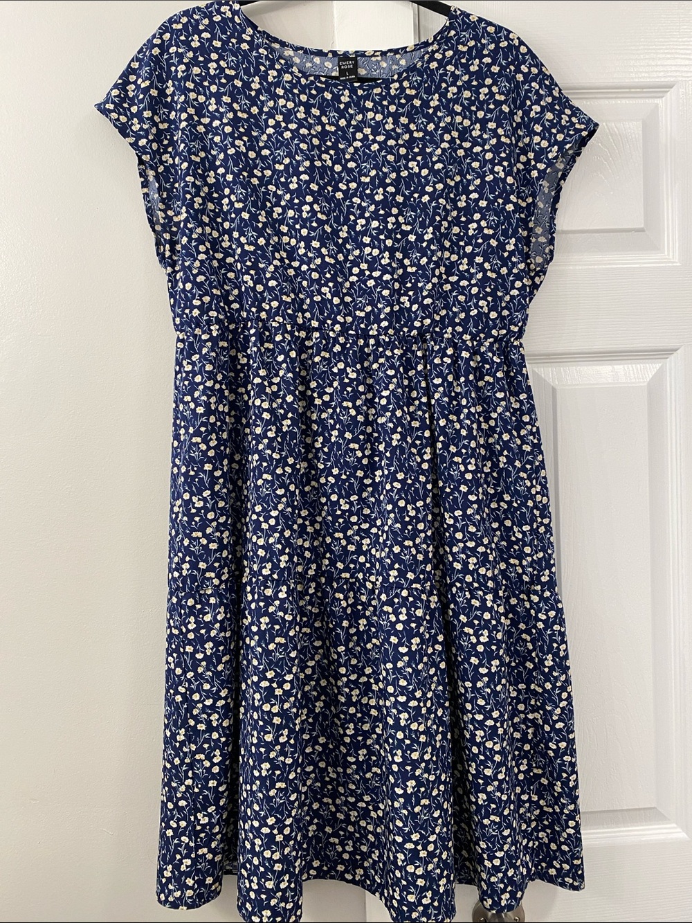 Emery Rose Navy Floral Midi Dress with Cap Sleeves
